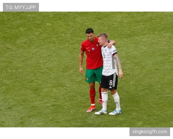 德布劳内 vs 克罗斯：巅峰期传球能力对比分析