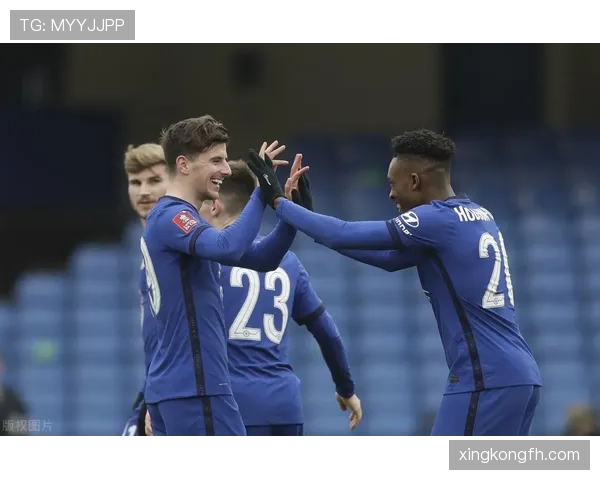 德斯蒙德·班恩三分精准效率提升显著 拉开球队外围火力差距