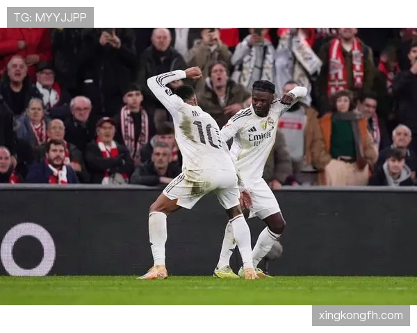 皇马：姆巴佩是否改变体系取决于夏季融入效果，战术平衡面临考验