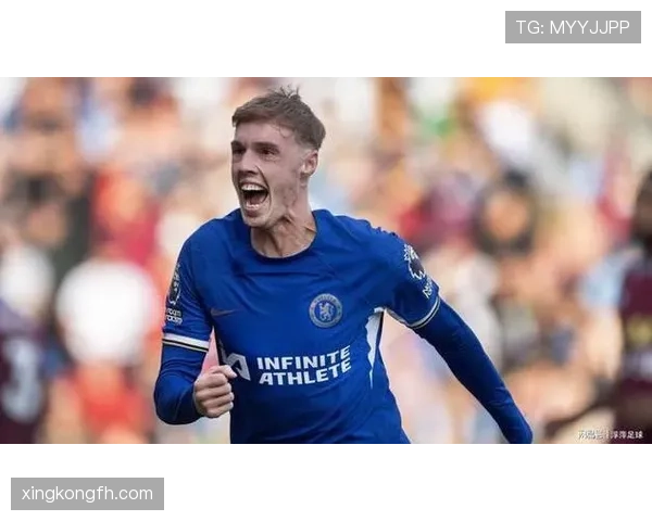 帕尔默本赛季边锋高位压制持续升级，助攻效率显著超越同期队友