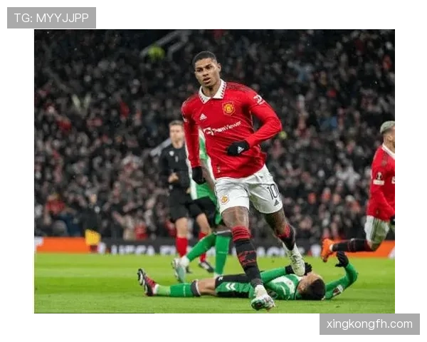 曼联重建进程存疑：频繁修补暴露体系稳定性不足