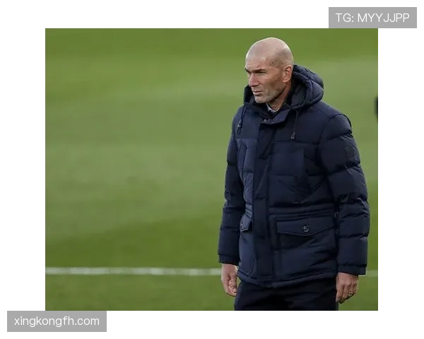 伊萨克面对顶级中卫时的技术优势如何破解防线？